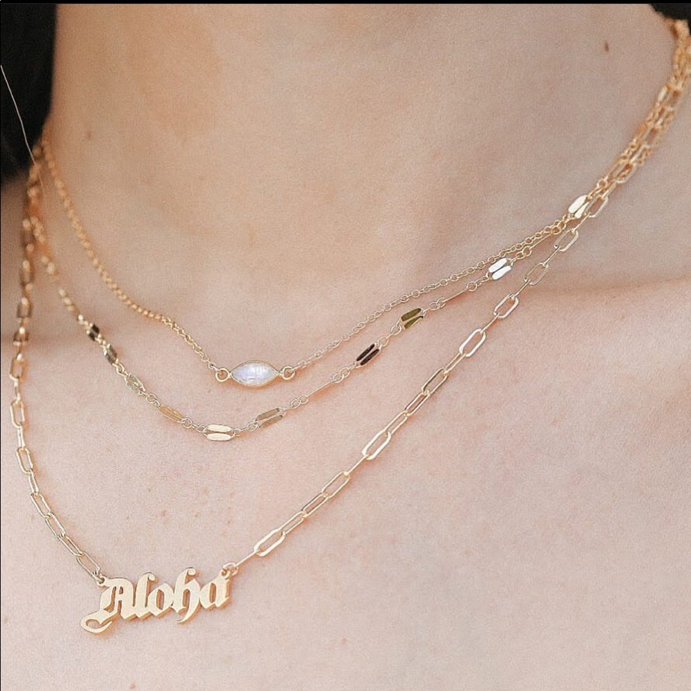 Love Me Knots Hawai’i Moonstone Phantasy Necklace